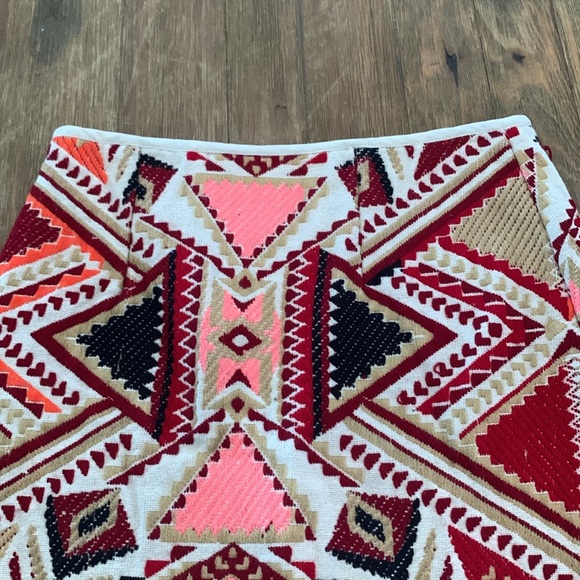 Embroidered Tribal Print Mini Skirt Topshop - Picture 2 of 7